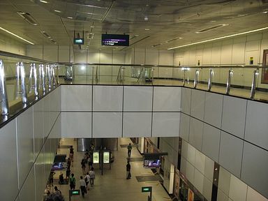 Singapore - MRT Station