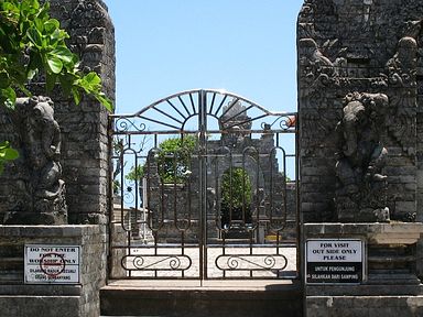 Bali - Tempel Uluwatu