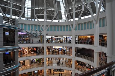 Kuala Lumpur - Suria KLCC Shopping Mall