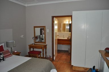 88 Baron van Reede Guesthouse - Oudtshoorn