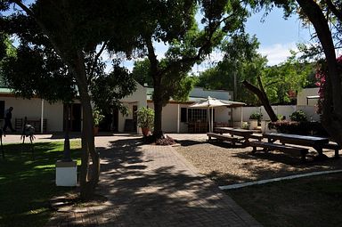 Cango Ostrich Farm - Oudtshoorn