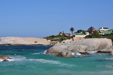 Simon's Town/Boulders