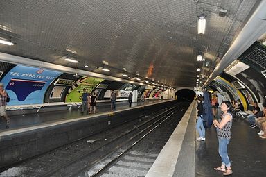 Paris - Metropolitain Parmentier