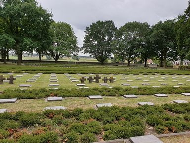 Deutscher Soldatenfriedhof Hooglede