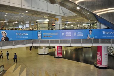 MRT Station DHOBY GHAUT, Singapore