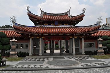 Lian Shan Shuang Lin Monastery, Singapore