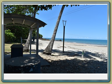 Etty Bay Beach (QLD)