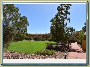 Ayers Rock Resort-Sails in the Desert, Yulara (NT)