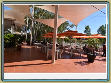 Ayers Rock Resort-Sails in the Desert, Yulara (NT)