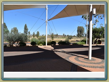 Ayers Rock Resort-Sails in the Desert, Yulara (NT)