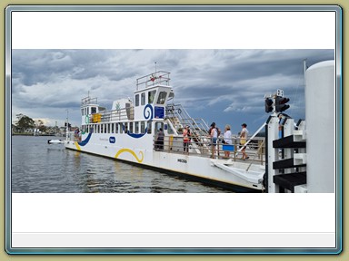 Raymond Island Ferry, Paynesville (VIC)