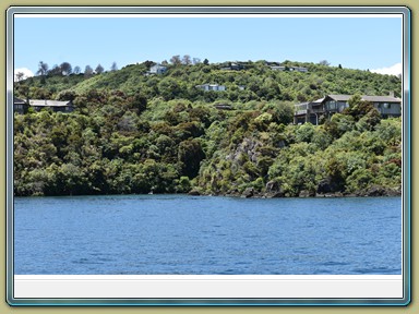 Chris Jolly Scenic Cruise Lake Taupo (NZL)