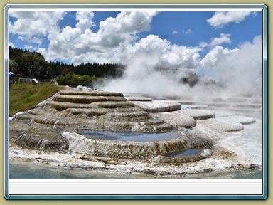 Wairakei Terraces and Thermal Health spa, Taupo (NZL)