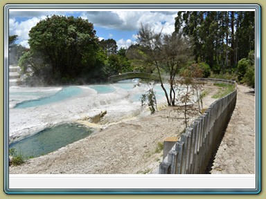 Wairakei Terraces and Thermal Health spa, Taupo (NZL)