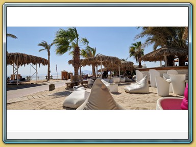 The Breakers Diving & Surfing Lodge