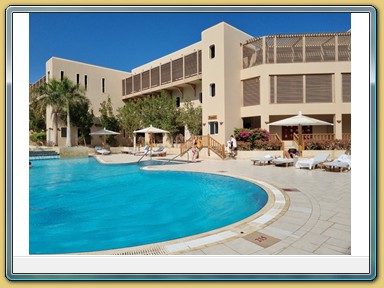 The Breakers Diving & Surfing Lodge