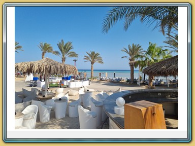 The Breakers Diving & Surfing Lodge